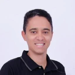 WhatsApp MCP Server